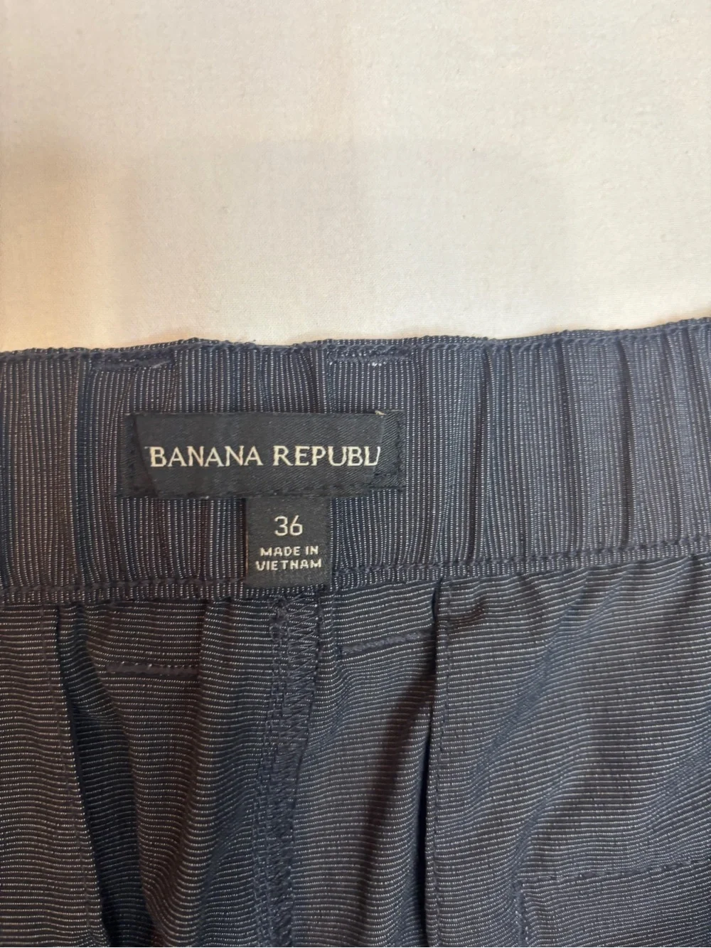 Banana Republic Performance Hybrid Shorts Men's 36 Gray Stretch Casual